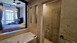 Hillington Green (D23), Condominium #587763401